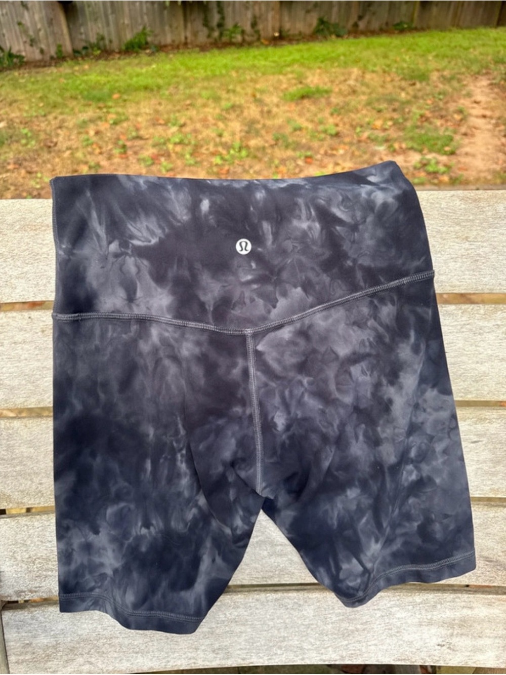 lululemon athletica Black Marble Shorts size 6